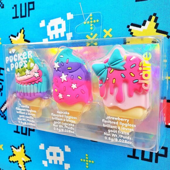 Claires Ice Cream Cone Pucker Pops Lip Gloss Vanilla Cupcake and Strawberry Set - Picture 4 of 7